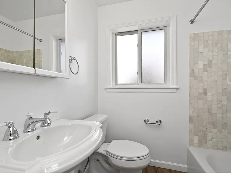 2800 Shafor Blvd #4 — Photo 6