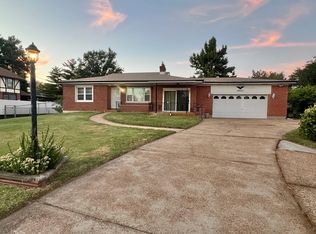 4425 Butler Hill Rd, Saint Louis, MO 63128