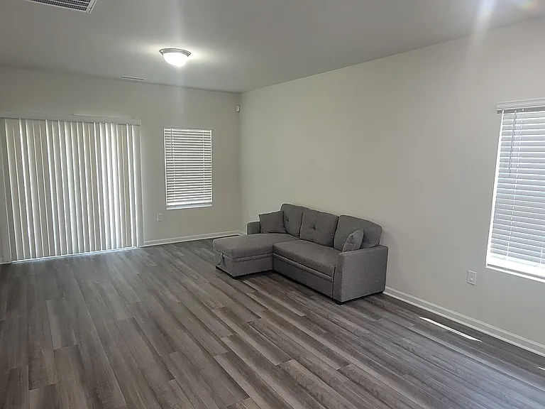 151 Red Valor St — Photo 11