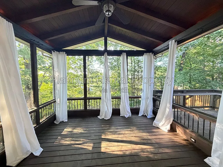 195 Cabots Cove Ct — Photo 32