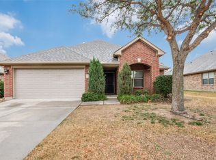 2105 Willow Creek Dr, Little Elm, TX 75068