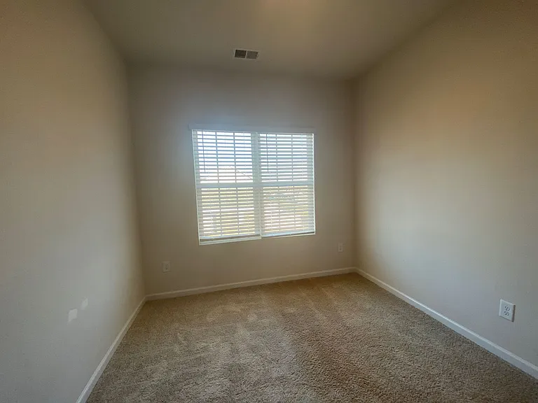 1103 Johns Walk Way — Photo 23