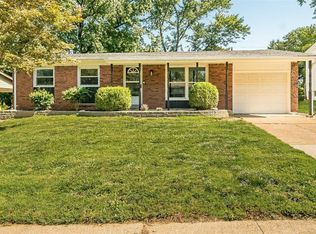 12521 Glenbush Dr, Maryland Heights, MO 63043