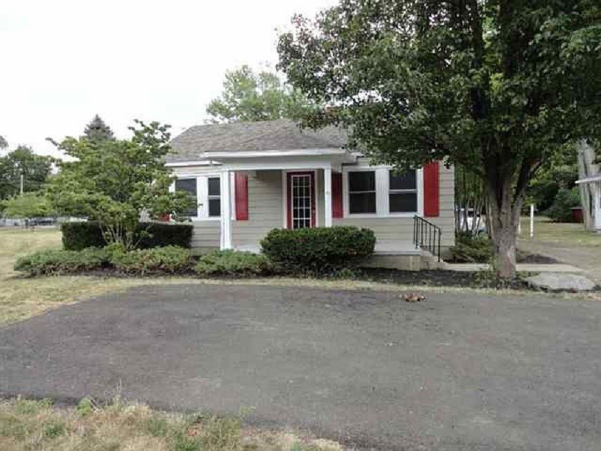1st image of 1533 Chester Blvd