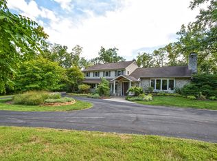 7835 Indian Hill Rd, Cincinnati, OH 45243