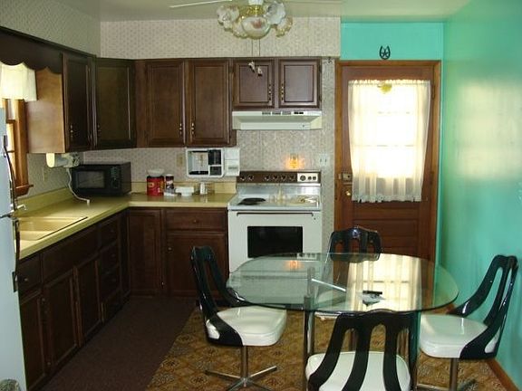 5th image of 14 W North St