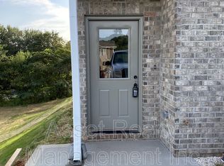 916 Warrior Hill Dr #1, Louisville, TN 37777