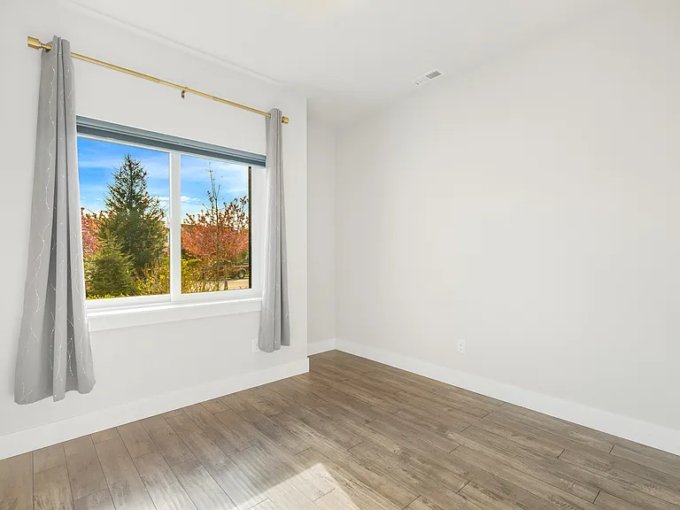 32832 Ten Trails Pkwy SE — Photo 9