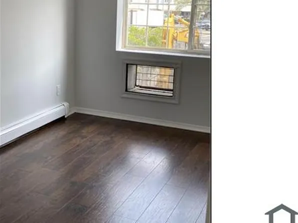 3938 Hill Ave, Bronx, NY 10466