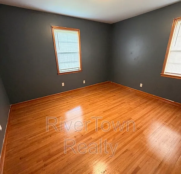 1517 Baxter Ave — Photo 11
