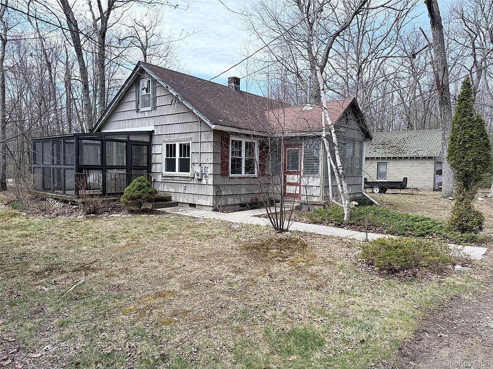 1st image of 5 Loop Rd