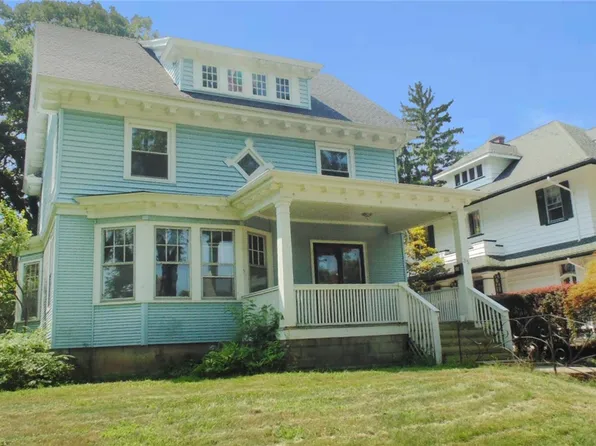 35 Alameda St, Rochester, NY 14613