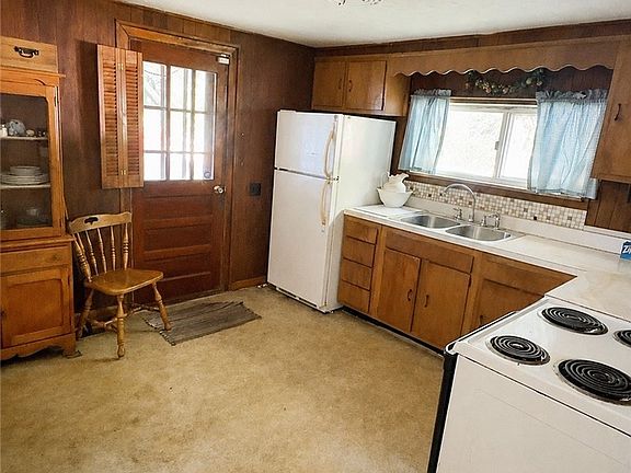 3rd image of 4185 Rich Fork Rd