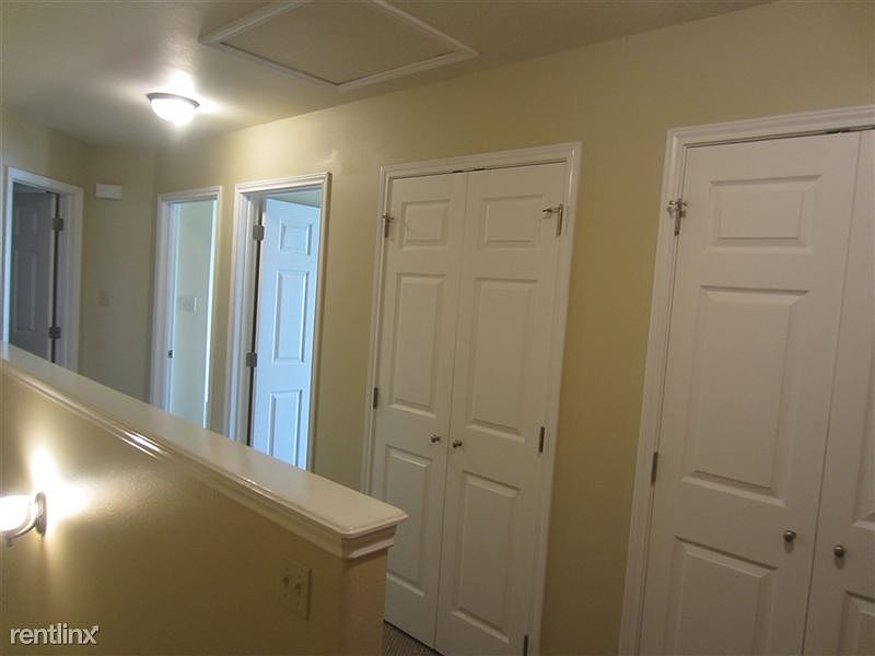 2nd image of 20432 Oak Hollow Ln #70-03