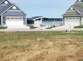 318 Terrace Point Circle Gate #57, Muskegon, MI 49440