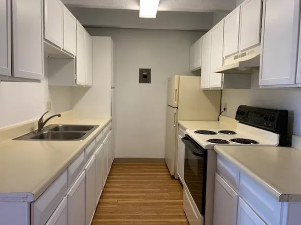12245 E 14th Ave APT 304, Aurora, CO 80011