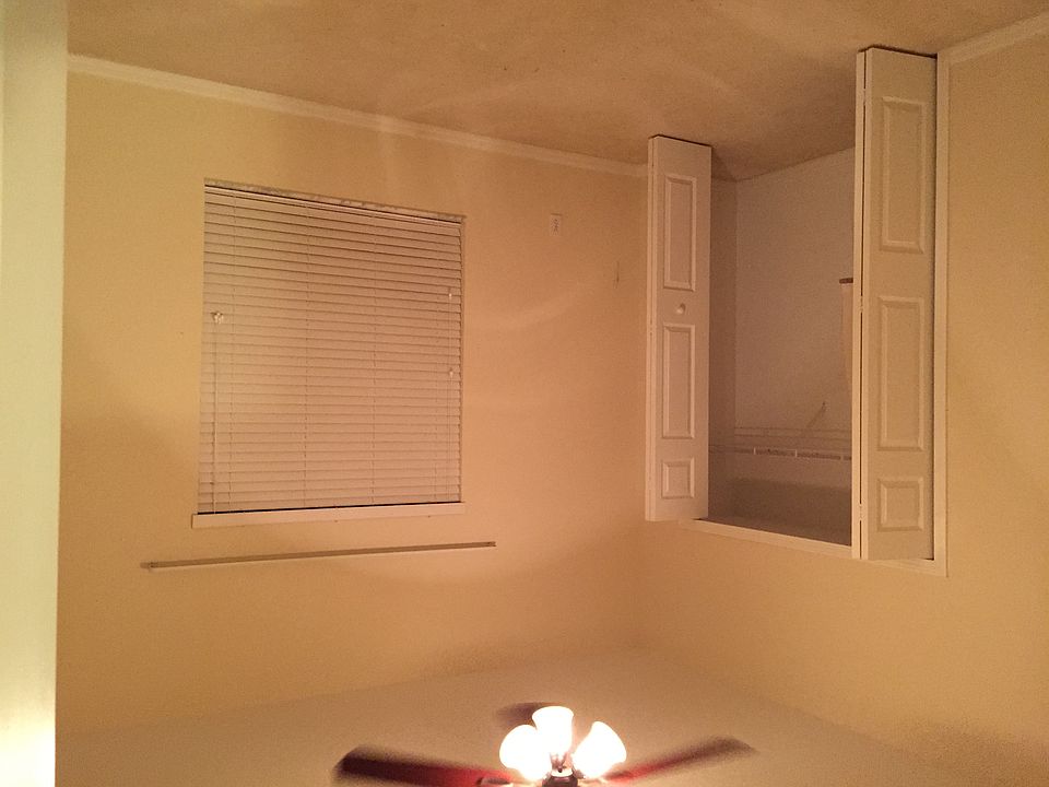 1st image of 18313 Holland House Loop