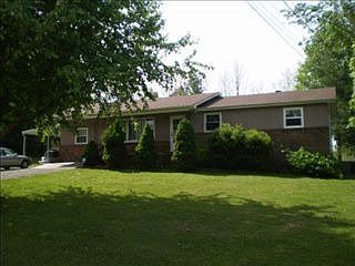 2nd image of 187 Grandview Dr