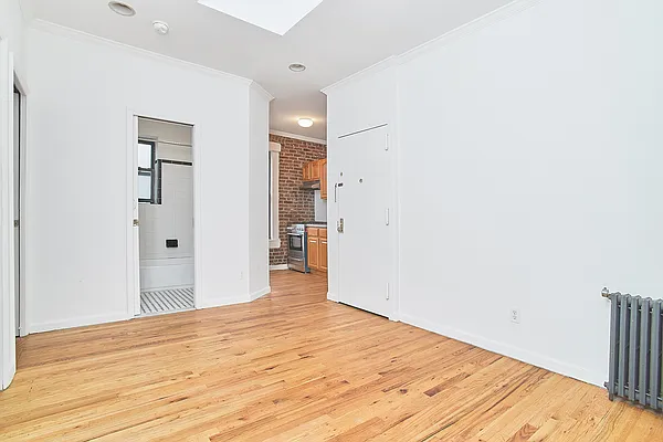 Rented by Keller Williams NYC | media 24