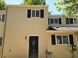 28 Plover Cir, Newark, DE 19702