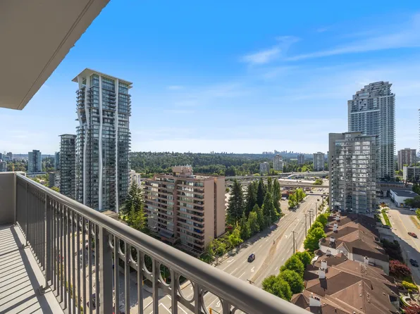 551 Austin Ave #1504, Coquitlam, BC V3K 6R7