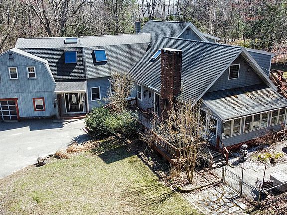 2nd image of 261 Clay Hill Rd