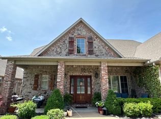 4002 Layton Rd, Bentonville, AR 72713