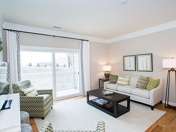 2nd image of 1304 Pennington Dr #1304