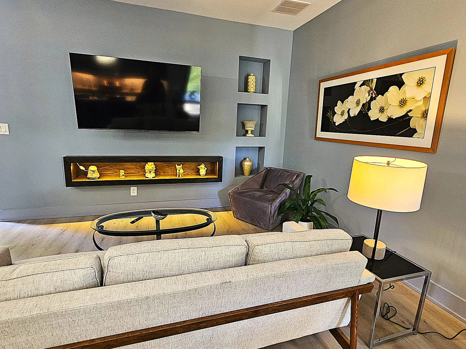 4 bed, 2600 sqft, $5,200 — Photo 3