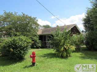 301 1st St, Glen Dale, WV