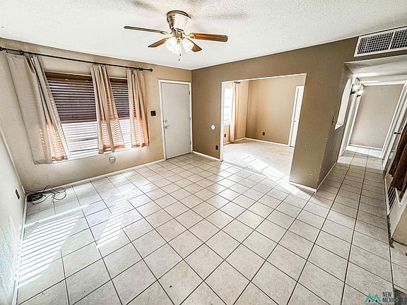 4th image of 522 W Coal Ave