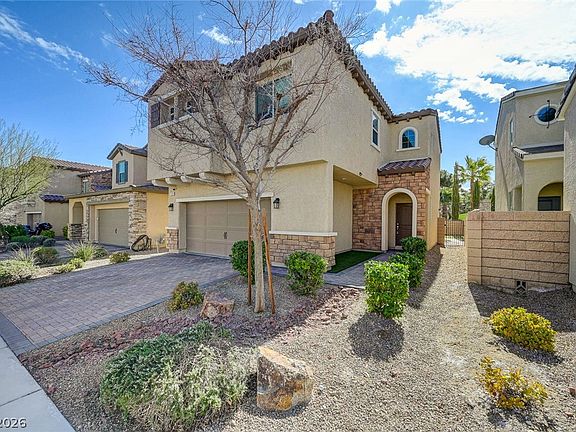 3rd image of 113 Elm Reed Ave