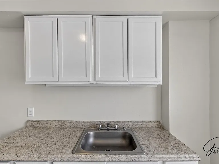 12200 Cheyenne St. - MartelRealEstate LLC — Photo 9