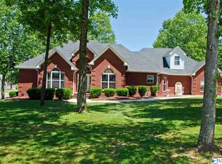 11164 John Pugh Rd, Tanner, AL 35671