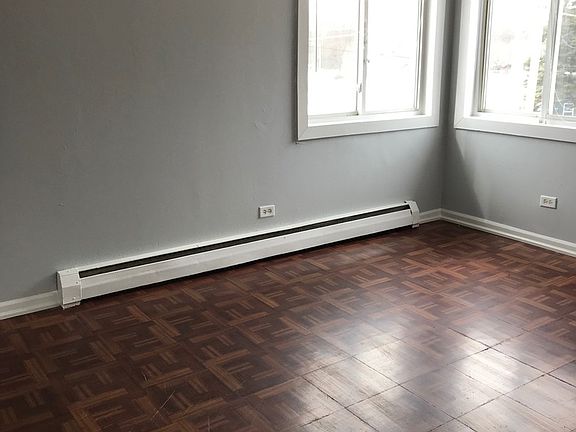4th image of 1123 Broadway Ave APT 3S