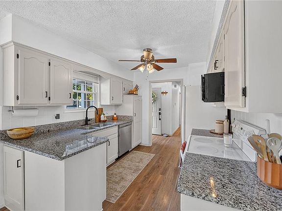 5th image of 4908 S Casey Ct