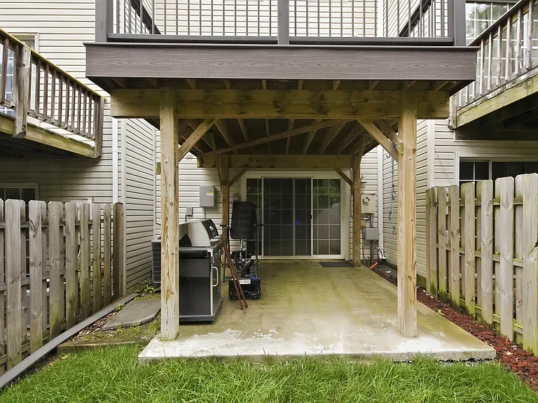 12320 Granada Way — Photo 21