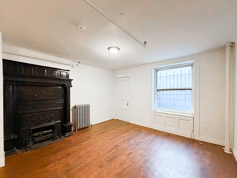 547 W 152nd St #1F — Photo 6