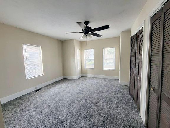 Master bedroom, Carpet renewed on Aug 2021