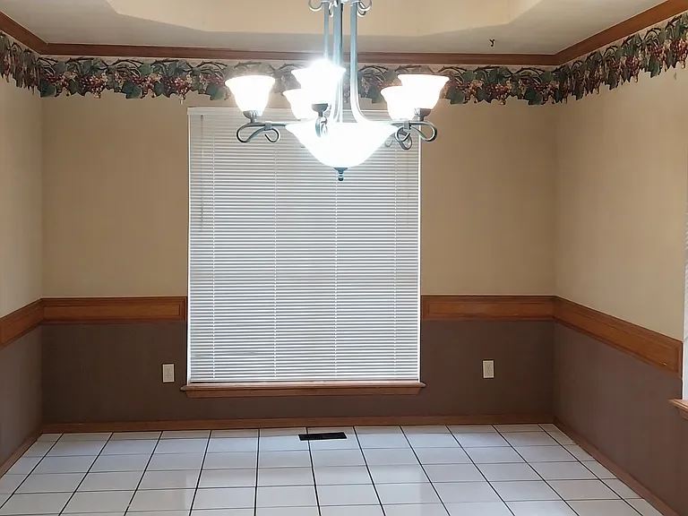441 Cactus Rd — Photo 10