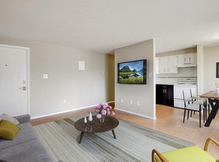 Topaz Apartments, Denver, CO 80210
