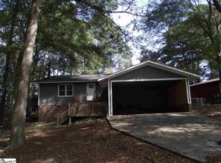 204 Stonegate Rd, Simpsonville, SC 29681