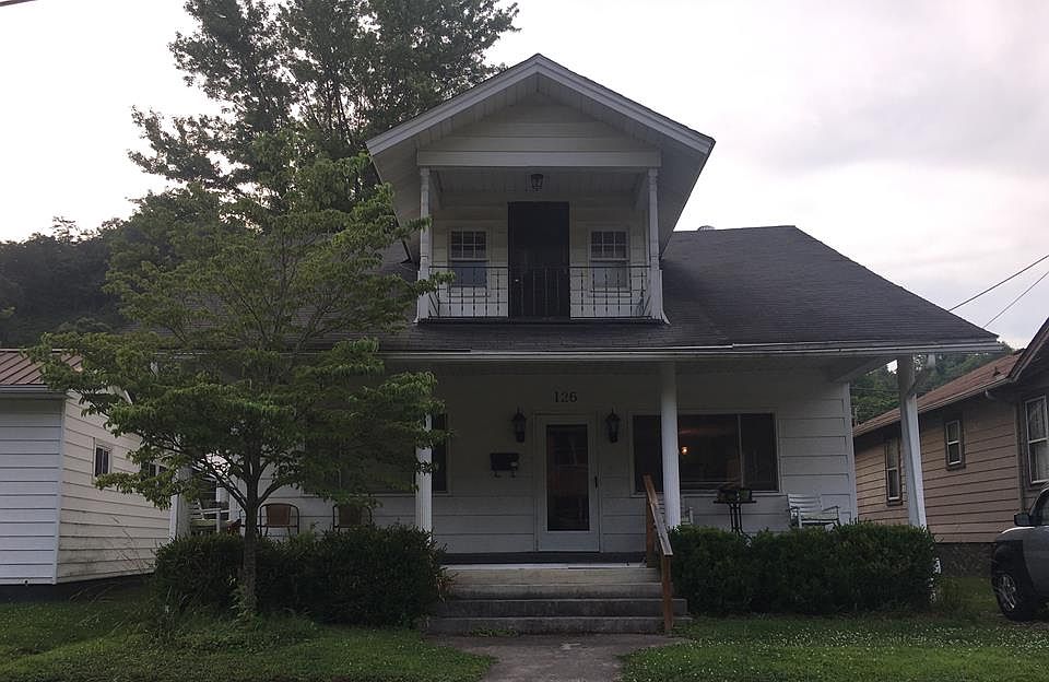 1st image of 126 Park St