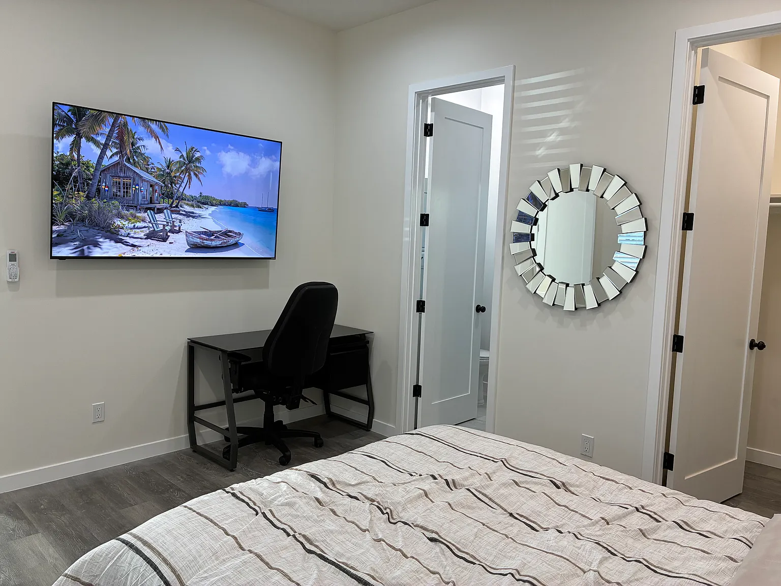 1 bed, 500 sqft, $2,350 — Photo 2