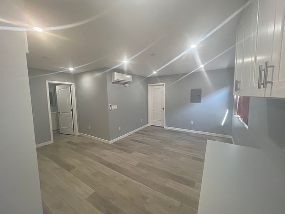 2nd image of 6816 Marbrisa Ave #F