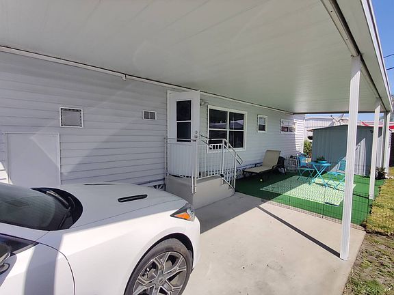 2nd image of 2701 34th St N Lot 312