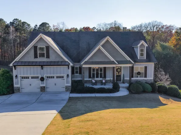134 W Cove Dr, Newnan, GA 30263