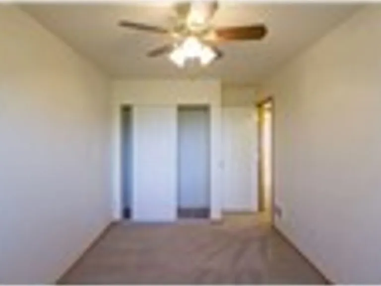 1016 Campbell Ave — Photo 24
