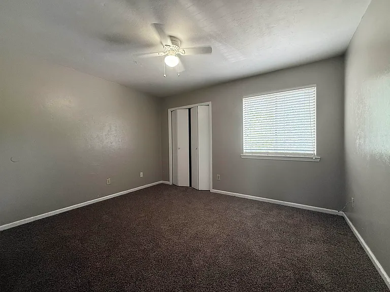 1411 Lazy Brk #C — Photo 7