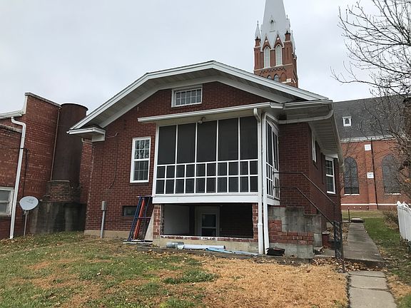 4th image of 1030 Avenue E